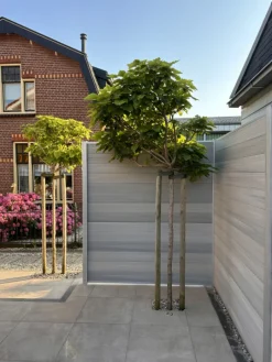 Discount C-Wood Schutting composiet co-extrusie Garda beige met blank aluminium kader (180 x 180 cm)