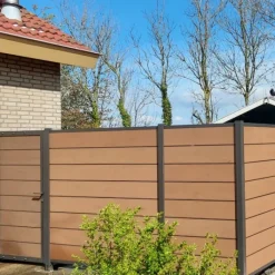 Clearance C-Wood Zelfbouw schutting composiet Modular bruin gevlamd - antraciet alu accessoires (180 x 180 cm)