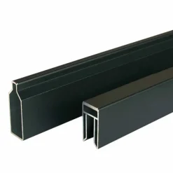 Sale Elephant Schutting composiet Mix & Match Shou Sugi Ban verticaal met zwart alu accessoires (170 x 180 cm)