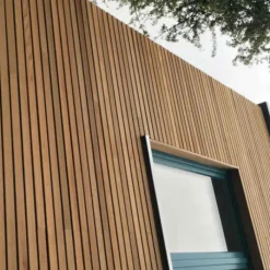 Elephant Open gevelbekleding hardhout Jatoba verticaal 2,1 x 5,8 cm