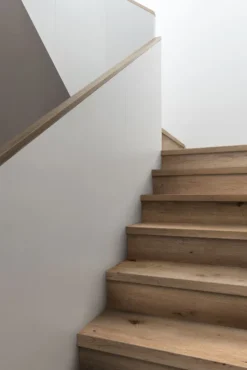 New COREtec Overzettreden met neus (2 stuks) - PVC WPC - Lumber