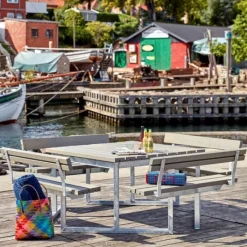 Outlet Plus Danmark Picknicktafel vuren geimpregneerd - Twist - vierkant gegrond grijsbruin