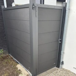 Discount Elephant Schutting composiet Forte antraciet met antraciet aluminium kader (180 x 180 cm)