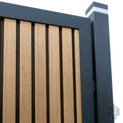 Discount Elephant Schutting composiet Stripes co-ex Oak en Black met zwart kader (180 x 180 cm)