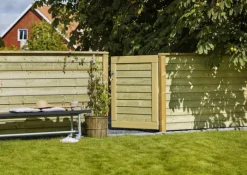 Outlet Plus Danmark Schutting zelfbouw vuren Plus Klink groen geimpregneerd (174 x 129 cm)