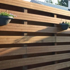 Hot Smaragd Schuttingplank hardhout keruing 1,6 x 14 cm geschaafd v-groef