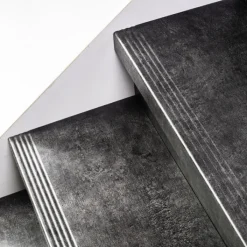 Clearance Stepwood Traprenovatie set - rechte trap - 14 treden SPC toplaag Beton zwart incl. stootborden