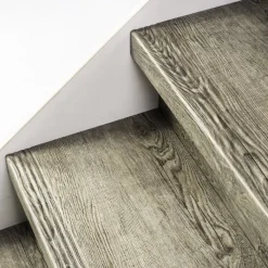 Stepwood Traprenovatie set - rechte trap - 14 treden SPC toplaag Verweerd eiken incl. stootborden