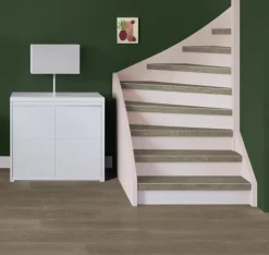 Discount Stepwood Traprenovatie set - 1 kwart draai - 13 treden SPC toplaag Verweerd eiken incl. witte stootborden